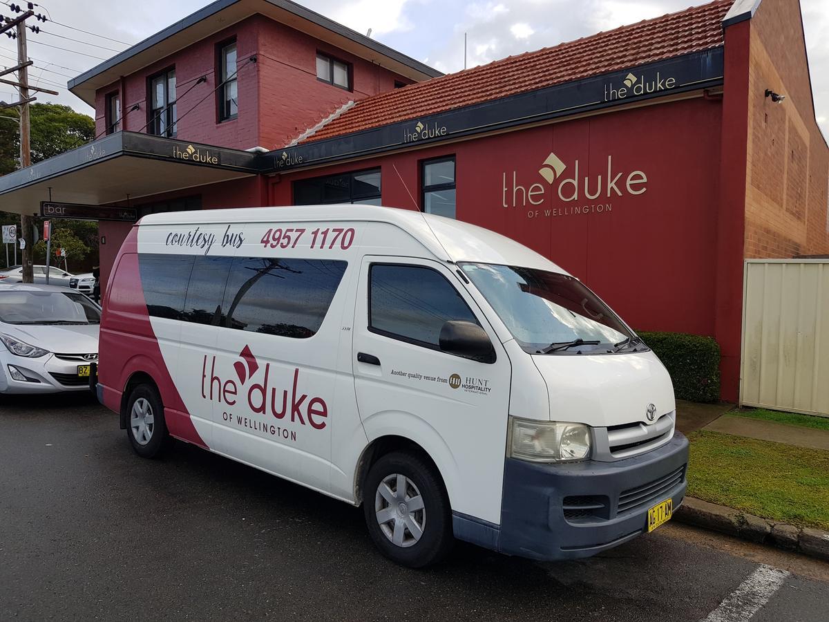 Duke Of Wellington Hotel New Lambton Exteriör bild